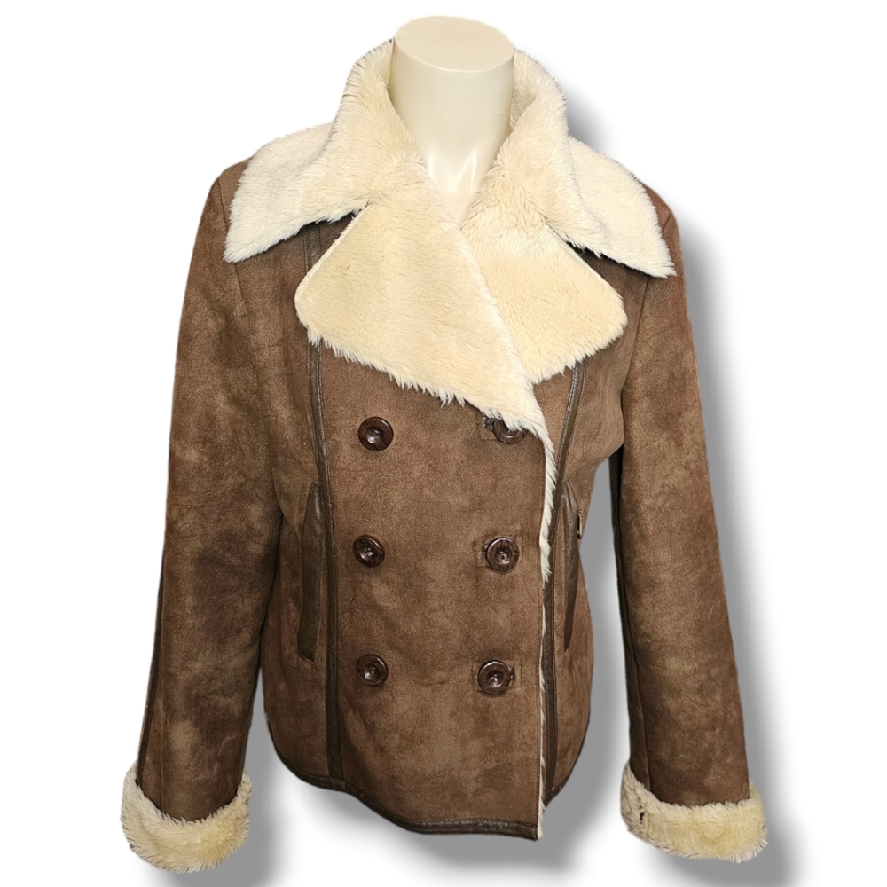 Kenneth Cole Reaction faux suede and fur coat with pockets. Small